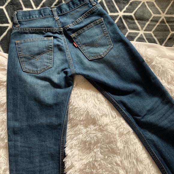 514 Blue Levi’s straight leg - Picture 2 of 3